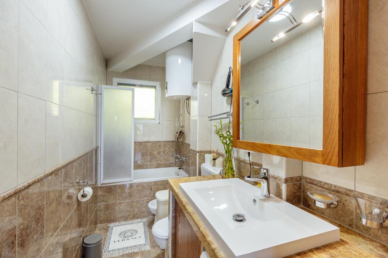 Orchid Apartman Herceg Novi Kültér fotó